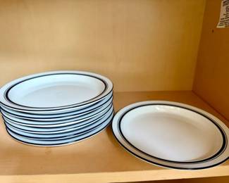 Dansk International Bistro Dishes