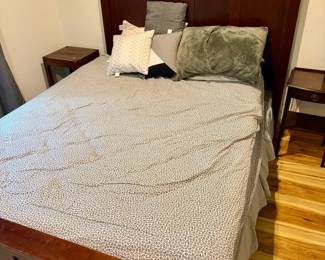 Full Bed