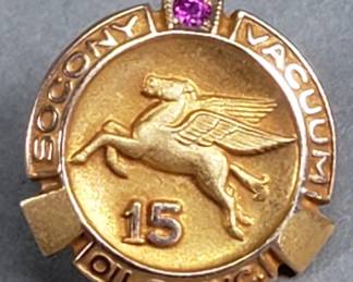 152 Lot 282 10k gold and ruby pin