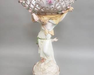007 Lot 468 Antique K P M porcelain figural centerpiece