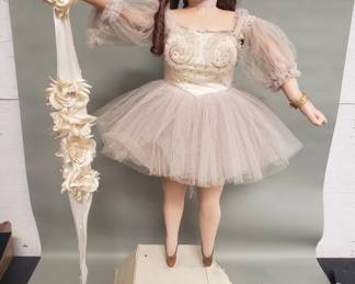 006 Lot 376 Antique French musical ballerina automaton doll
