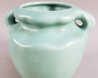 133 Lot 340 Weller pottery F 2 floral bouquet vase unmarked