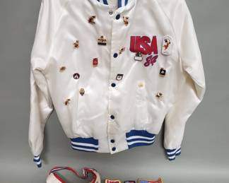 187 Lot 322 Vintage USA 1984 Olympics jacket visor p