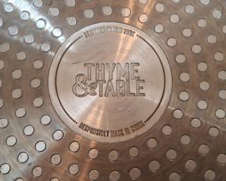 Thyme & Table Signature 5-Quart Non-Stick Dutch Oven