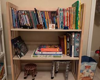 Montessori Wooden 3-Tier Folding Children's Bookshelf