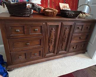 Thomasville Spanish Mediterranean Style Triple Dresser