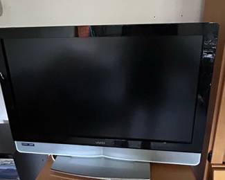 Vizio VX32L HDTV 32" Widescreen LCD HDTV