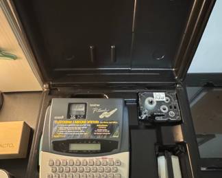 Brother P-touch PT-310 Electronic Labeling System