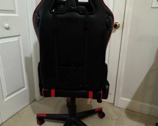 GTRACING Gaming Chair with Bluetooth Speakers (Black/Red)
