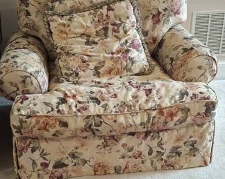 Traditional Floral Upholstered Skirted Armchair with Pillow
