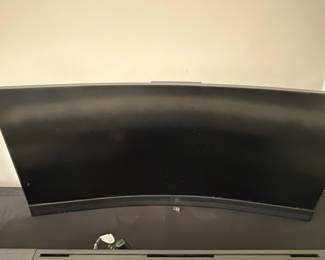 HP Curved Monitor