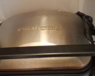 Cuisinart Griddler Gourmet 5-in-1 Indoor Grill