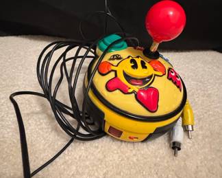 2007 Jakks Pacific Namco Pac-Man 8-in-1 Plug & Play TV Game