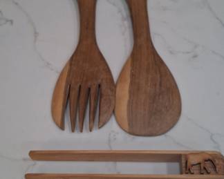 Hand-Carved Wooden Elephant Motif Salad Serving Set (3-Piece)