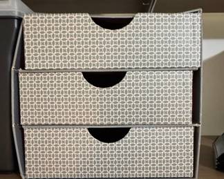 Geometric Pattern 3-Drawer Desktop Organizer
