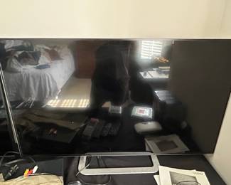 Vizio M-Series 40" 1080p HD Slim LED TV