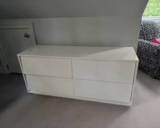 White lacquer dresser