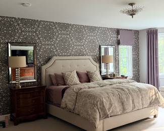 RH bed and bedding