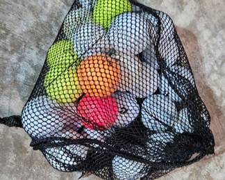 Assorted Used Golf Balls (25 Count) with Neon Practice Balls
