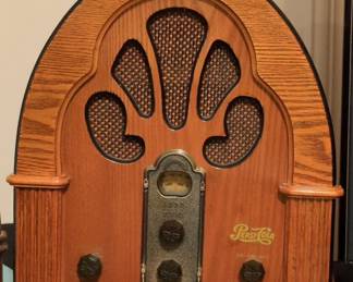 Thomas Collector's Edition Pepsi-Cola Cathedral Radio