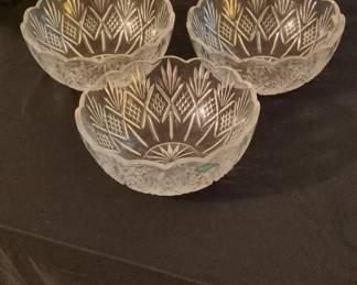 Shannon Crystal by Godinger "Designs of Ireland" Scalloped Bowls