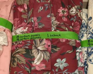 Vintage Ralph Lauren Floral Curtain and Valance Set
