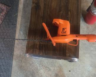 Vintage Black & Decker 16-Inch Electric Hedge Trimmer