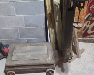 Antique Howe Scale Company Platform Scale with Weights