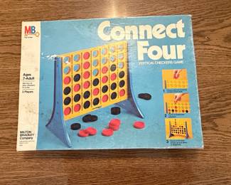 Vintage 1970s Milton Bradley Connect Four - Complete with original box