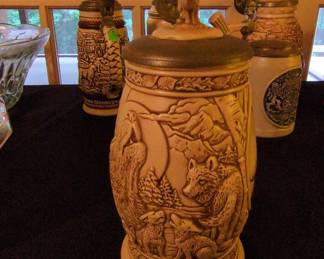 Avon 'Tribute to the North American Wolf' Beer Stein