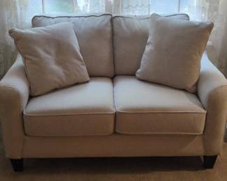 La-Z-Boy Upholstered Loveseat with Nailhead Trim