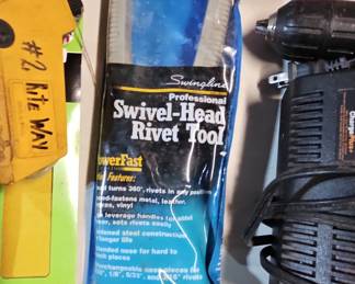Swingline Professional Swivel-Head Rivet Tool