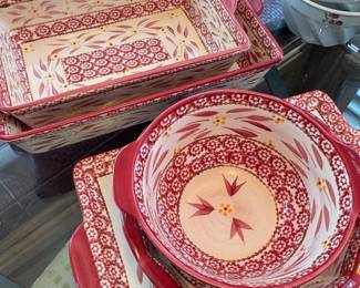 Temptations Old World Cranberry Red Bakeware Set second image