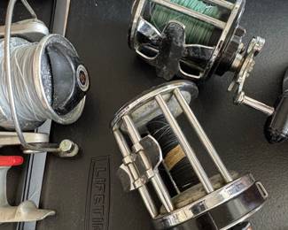 Vintage Assorted Spinning and Conventional Fishing Reel Collection third image