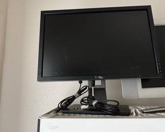 Dell P Widescreen LCD Monitor