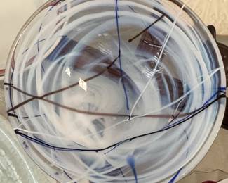 Kosta Boda Contrast Swirl Bowl by Anna Ehrner second image