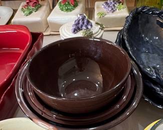 Marcrest Daisy Dot Brown Glazed Ceramic Nesting Mixing Bowl Set