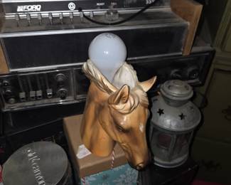 Horse head.