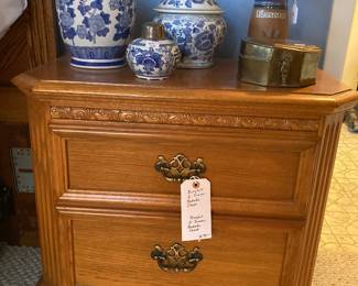 Broyhill bedside chest, Asian jars, etc.