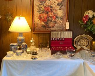 glassware, decor, baskets