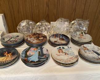 Bradford Exchange plates and holders