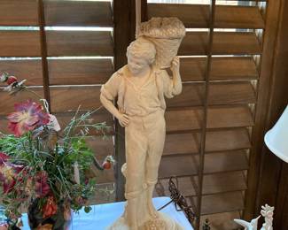 figural lamp