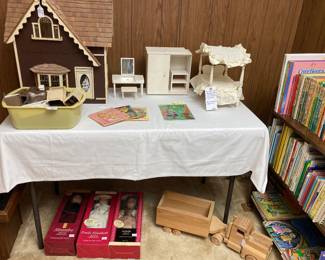dollhouse fixer-upper, dollhouse furniture, doll furniture, dolls, wood truck
