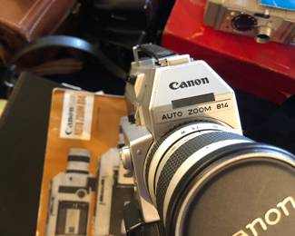 Canon auto zoom 814 movie camera