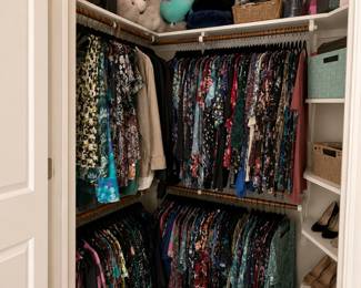 Women’s clothes 