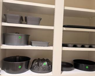 Baking pans