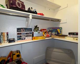 Miscellaneous toys and puzzles