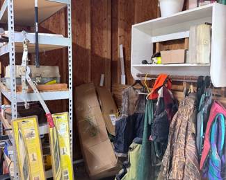 Ladders, shelving, hunting gear, backpacks & garage items. 🛠️🦌