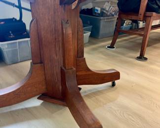 Arts & Crafts Mission Oak Dining Table $65.00