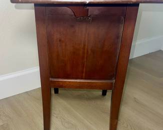 Antique Mahogany Humidor Porcelain Lined $85.00